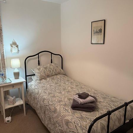 Single Room With Beautiful Garden Edimburgo Exterior foto